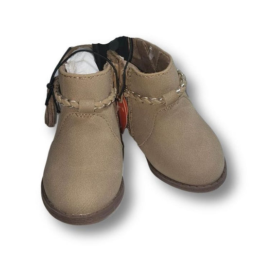 Light Brown Toddler Girls Tassel Boot Size 4